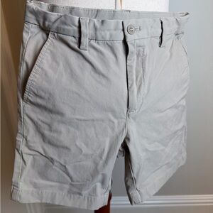 Boys Size 8 Vineyard Vines Stretch Khaki Shorts